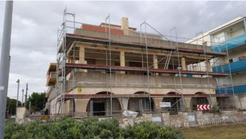 Urbanización exterior vivienda Castelldefels